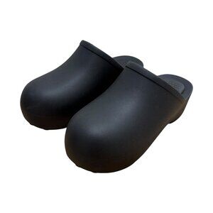 Women’s Praying Clogs Black Rubber Slip On Size 9